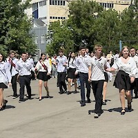 Последний звонок. Прощание с начальной школой.